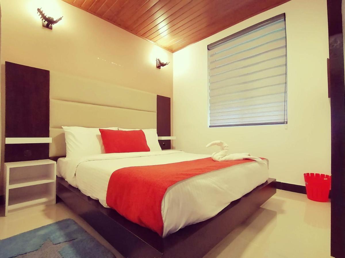 Moon Plains Luxury Apartments Nuwara Eliya Exterior photo